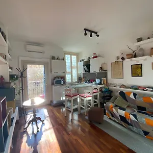 https://appartamento-bilocale-milano-zona-isola.it-lombardy.com